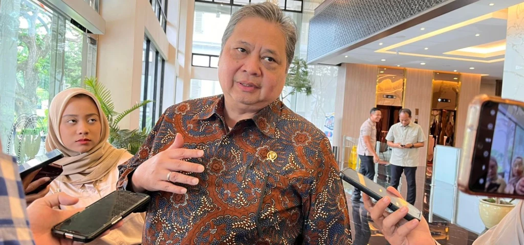 Menko Airlangga Nilai Pemangkasan Suku Bunga BI Positif bagi Perbankan