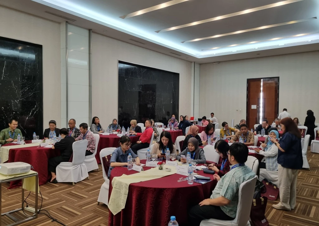 Gallery In-House Training Kerjasama Infobank Institute dengan PT Bangun Latih Cendekia: Best Practice Service Excellence for Frontliner and Marketing Officer: Strategi Efektif Komunikasi Dalam Budaya Perusahaan untuk Meningkatkan Pelayanan Prima // (Merlynn Park Hotel Jakarta, 15 - 16 Februari 2025) 2 ~blog/2025/3/11/whatsapp_image_2025_03_10_at_13_03_01