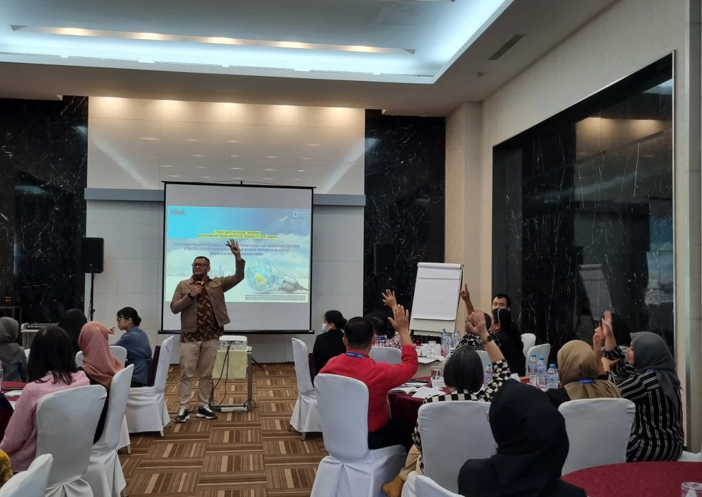 Gallery In-House Training Kerjasama Infobank Institute dengan PT Bangun Latih Cendekia: Best Practice Service Excellence for Frontliner and Marketing Officer: Strategi Efektif Komunikasi Dalam Budaya Perusahaan untuk Meningkatkan Pelayanan Prima // (Merlynn Park Hotel Jakarta, 15 - 16 Februari 2025) 4 ~blog/2025/3/11/whatsapp_image_2025_03_10_at_13_03_01_1