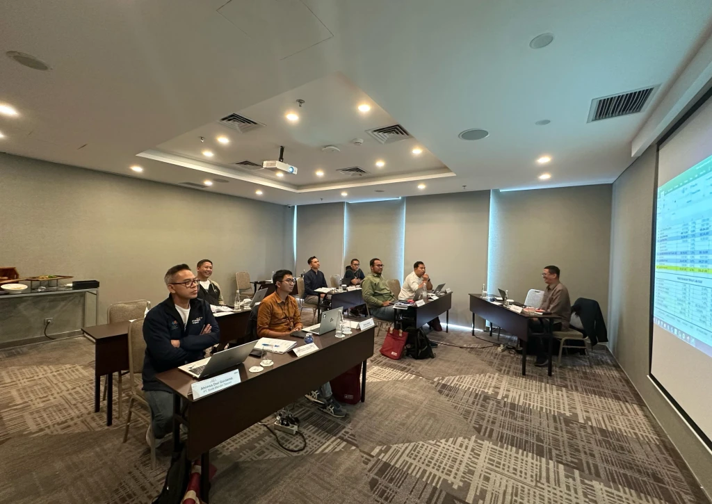 Gallery Public Training Teknik Analisa Kredit KPR Berbasis Risiko // (Novotel Cikini Jakarta, 20 - 21 Feb 2025) 3 ~blog/2025/3/11/whatsapp_image_2025_03_10_at_13_26_13_1