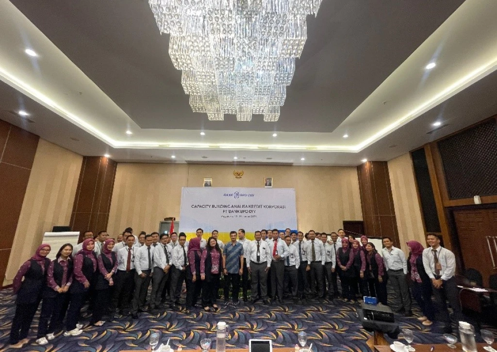 InHouse Training Kerjasama Infobank Institute dengan PT Bank BPD DIY Capacity Building Analisa Kredit Korporasi  Tara Hotel Yogyakarta 22  23 Januari 2025