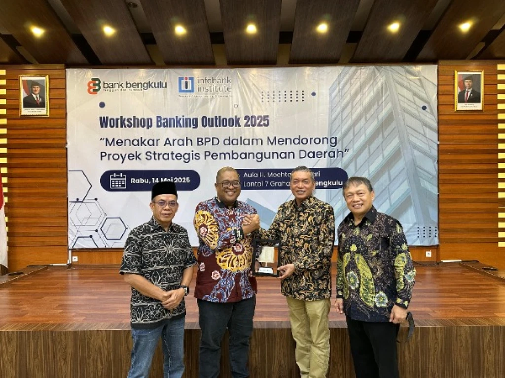 Infobank Institute Bersama Bank Bengkulu Gelar Workshop Banking Outlook 2025